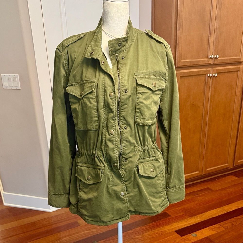 GAP UTILITY JACKET LARGE